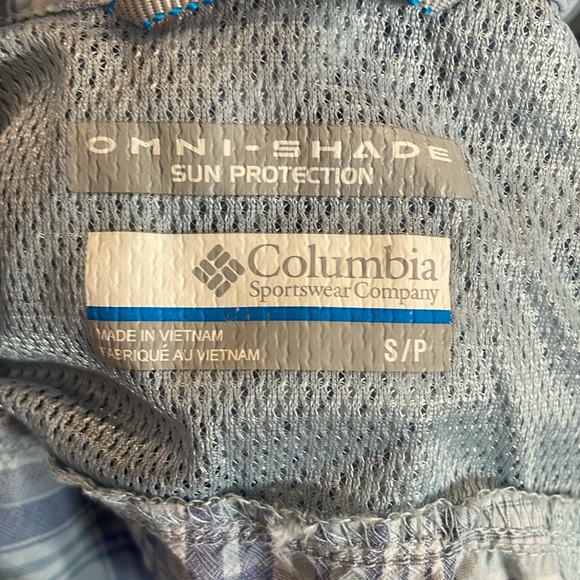Columbia Omni Shade shirt - Picture 3 of 3